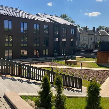 Small Near Centre Апартаменты Тарту